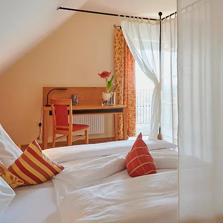 Winzerzimmer Scharl Gasthuis Sankt Anna am Aigen