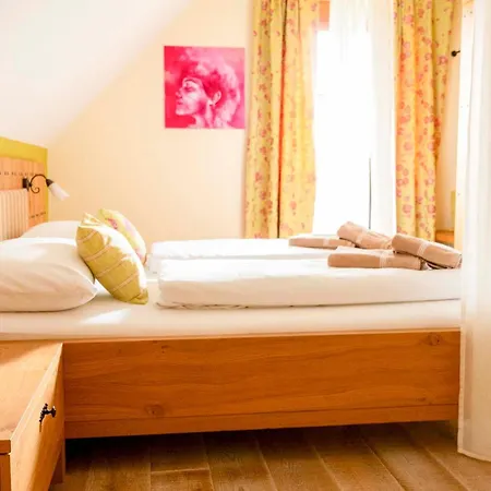 Winzerzimmer Scharl