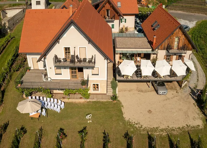 Гостевой дом Winzerzimmer Scharl Sankt Anna am Aigen